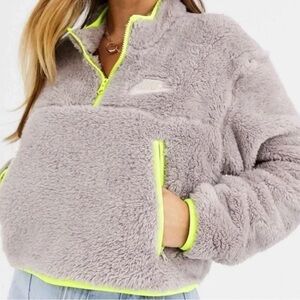 Nike Women’s Small Neon Cropped Fuzzy Pullover 1/4 Zip Mock Neck Size Medium
